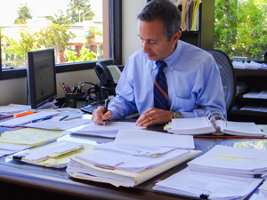 photo of Mark D. Poniatowski commercial attorneys in Oakland, CA.
