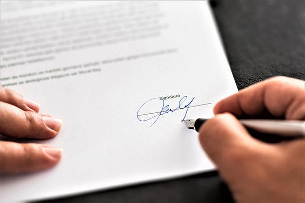 business contract transaction agreement signatures